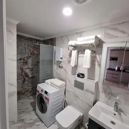 Ξενοδοχείο Royal Homes 404 Αττάλεια